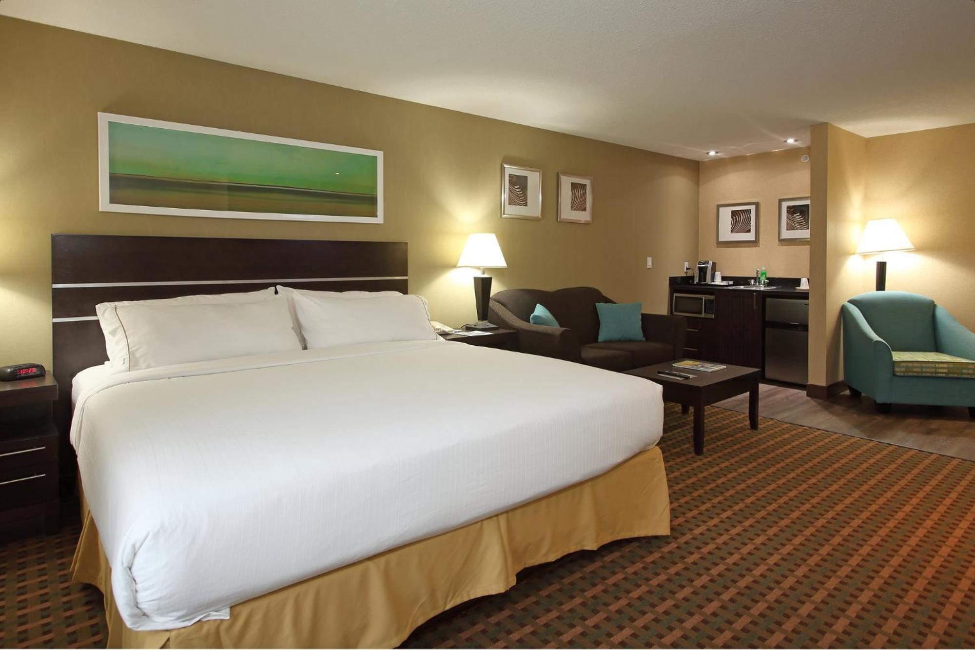 Junior King Suite,1576725905:JPEG
